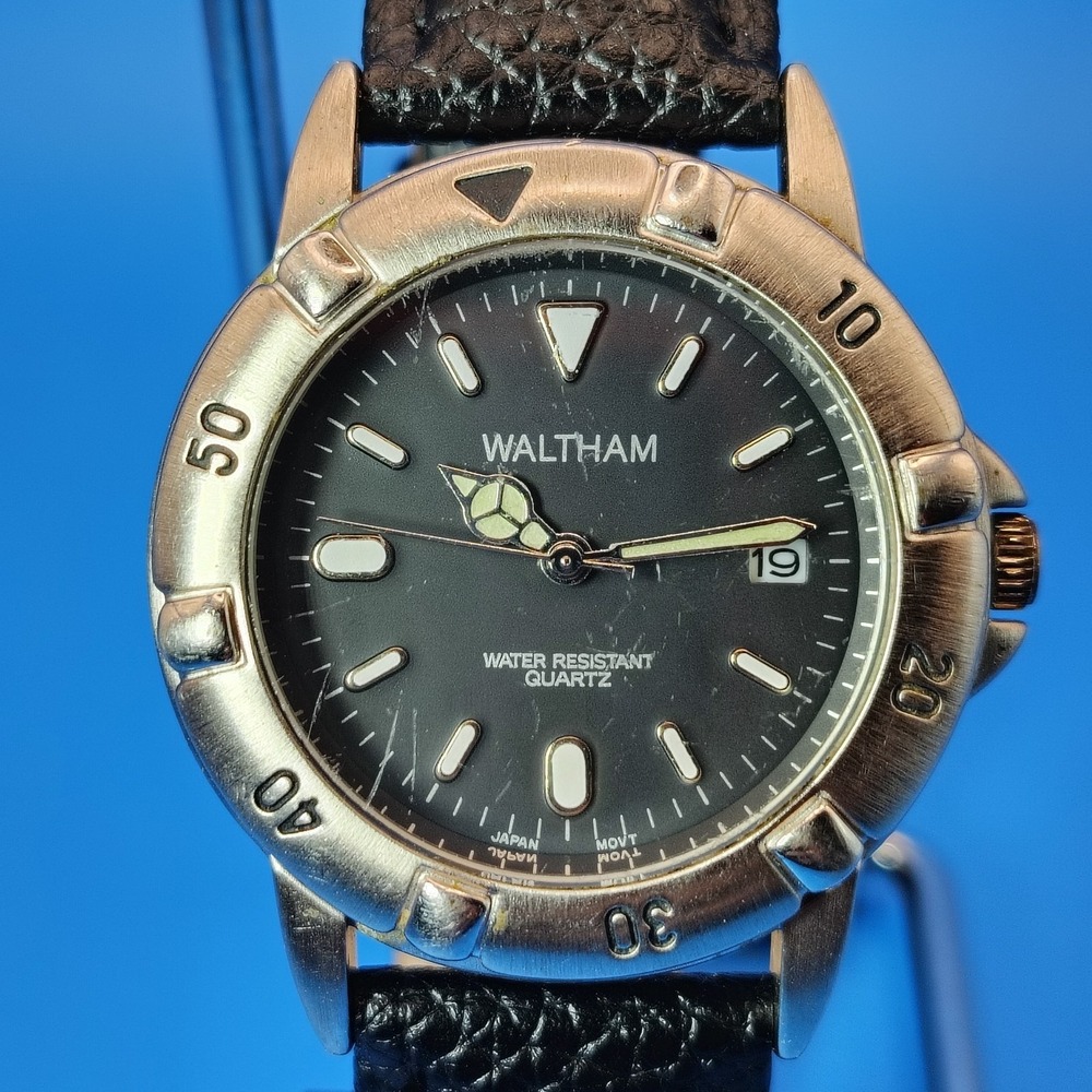 Vintage‎ 1998 Waltham Diver Style 36mm Mens Quartz Watch New Leather Strap Resto